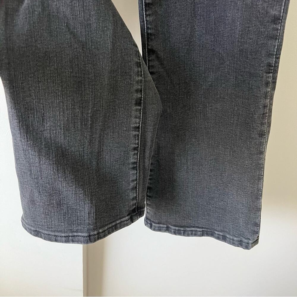 Madewell Cali Demi-Boot Flare Cropped Jeans Button Fly High Waist Black Size 25 - Picture 4 of 8